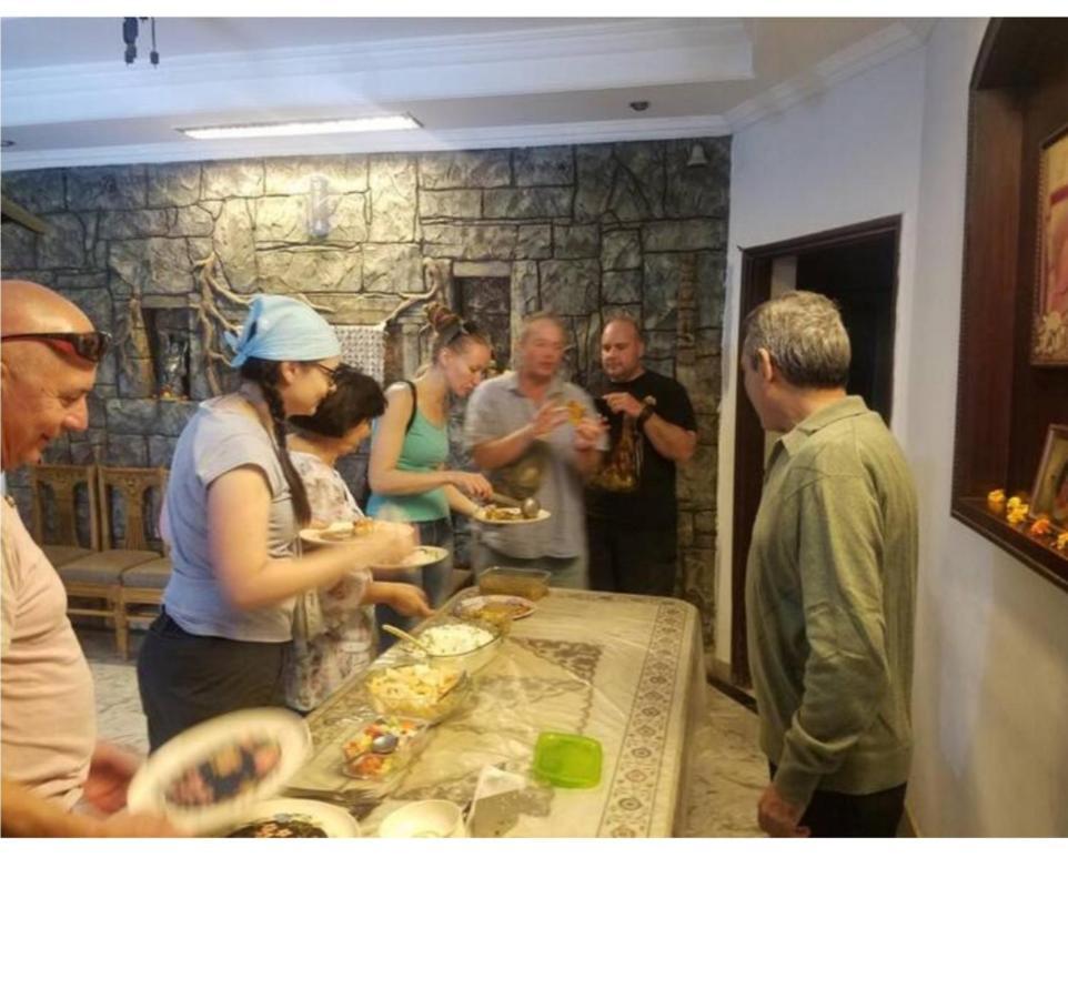 אגרה Sai Home Stay Bed & Breakfast- Near Tajmahal מראה חיצוני תמונה