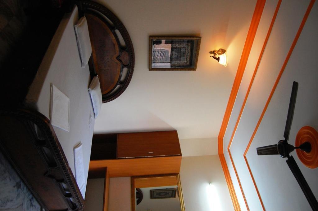 אגרה Sai Home Stay Bed & Breakfast- Near Tajmahal מראה חיצוני תמונה