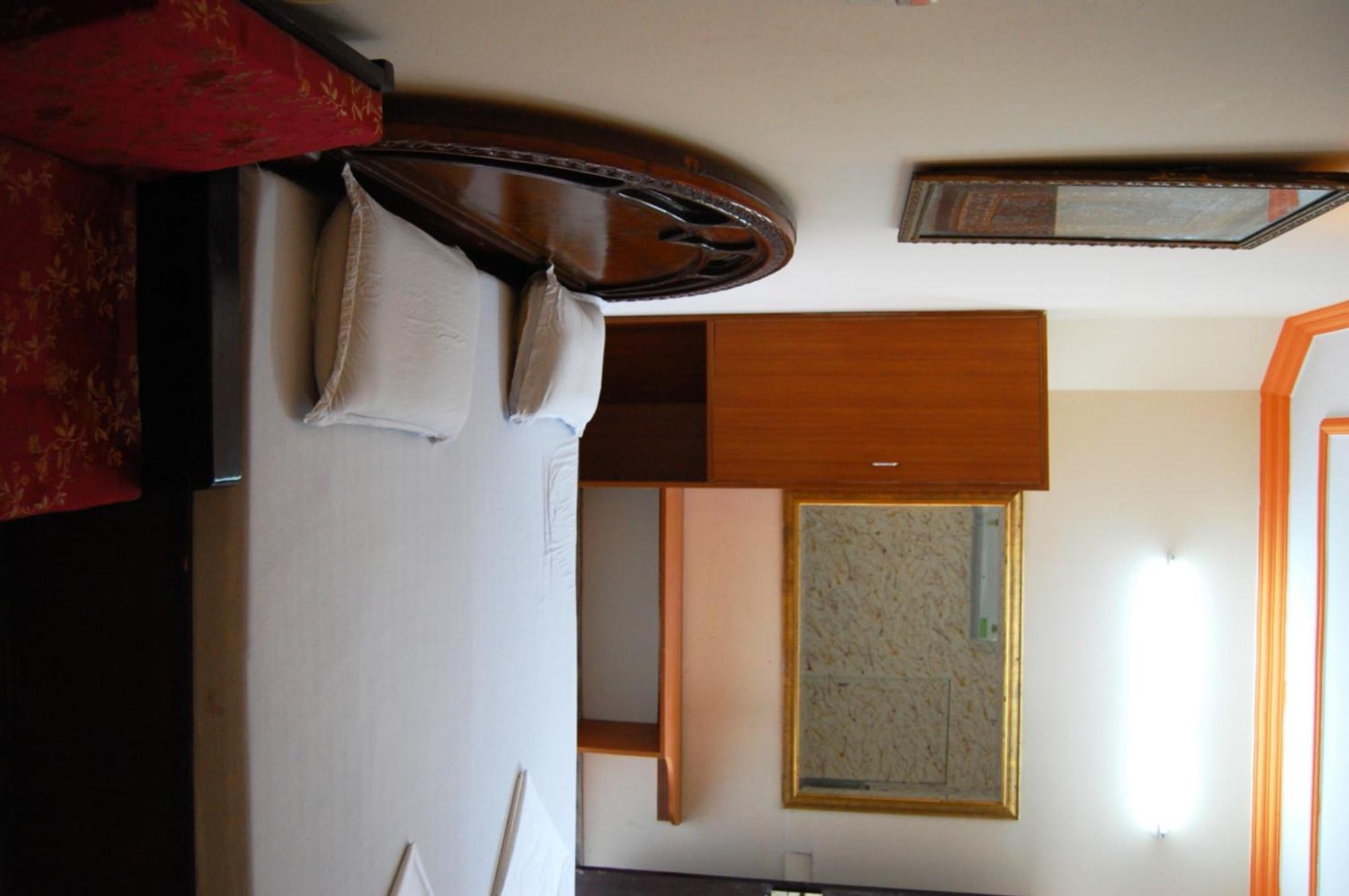 אגרה Sai Home Stay Bed & Breakfast- Near Tajmahal מראה חיצוני תמונה